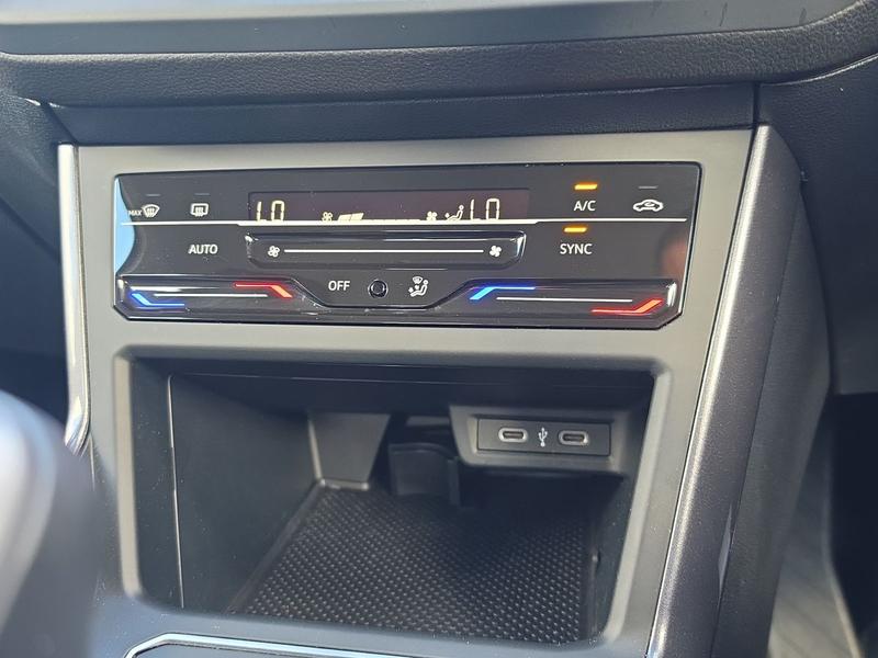 Used Volkswagen Polo PF24HGO 39