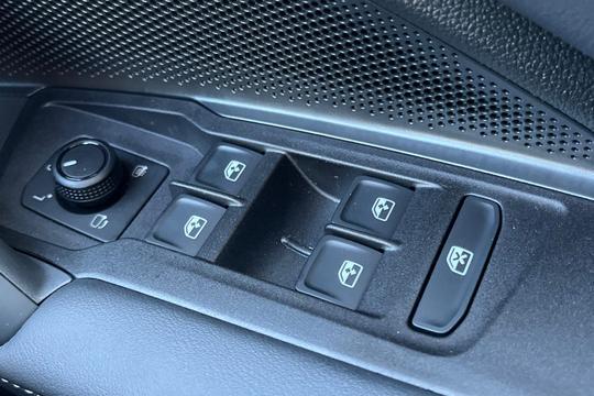 Volkswagen Tiguan Photo autoimg-007b0f0b660b6fe902efdc8cb272506cf5e7f5a9.jpg