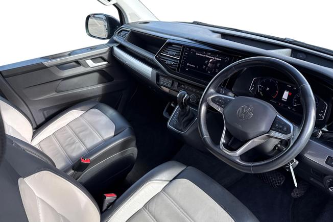 Volkswagen Caravelle Photo 6