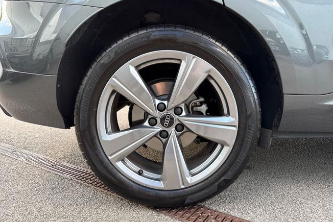 AUDI Q3 Photo 5