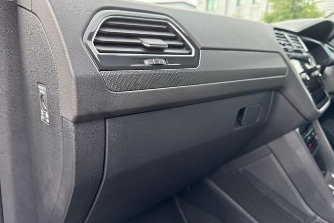VOLKSWAGEN Tiguan Photo 45
