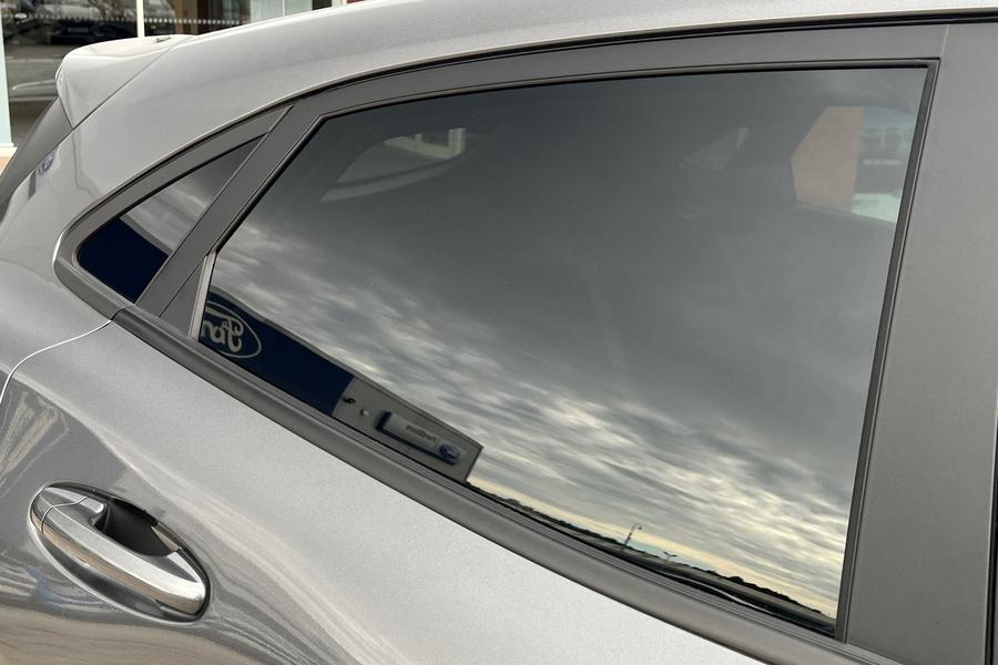 Ford PUMA Photo autoimg-00859b940ea25230f567e08ce7f8ebed673edcd2.jpg