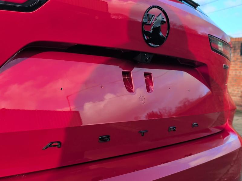 Used Vauxhall Astra BJ73UXY 28