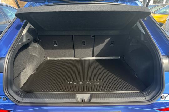Volkswagen T-roc Photo autoimg-008d9e2d38acef8312a91037adf45c43193e09b4.jpg