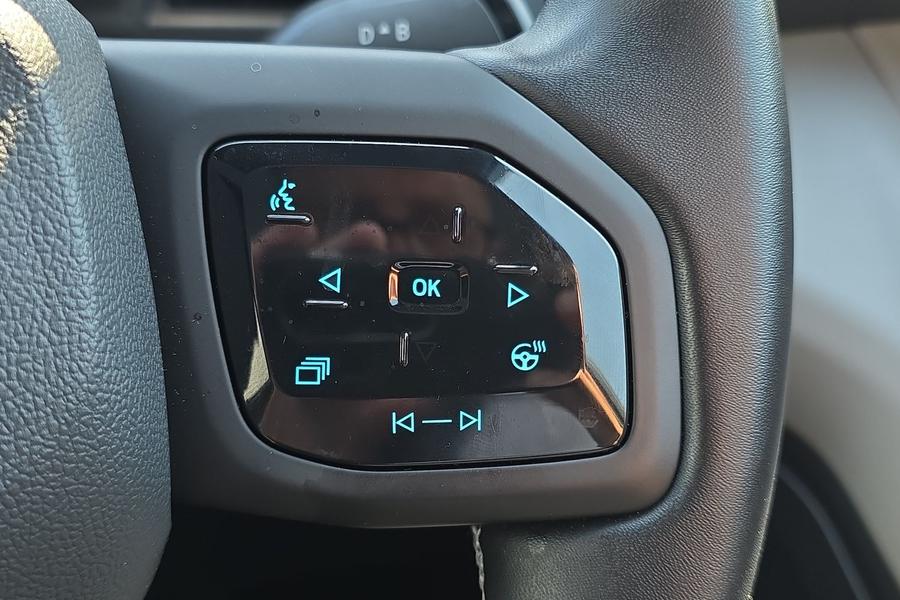 Ford Explorer Photo autoimg-0090118828829635bac4a4422c3362aedb282f44.jpg