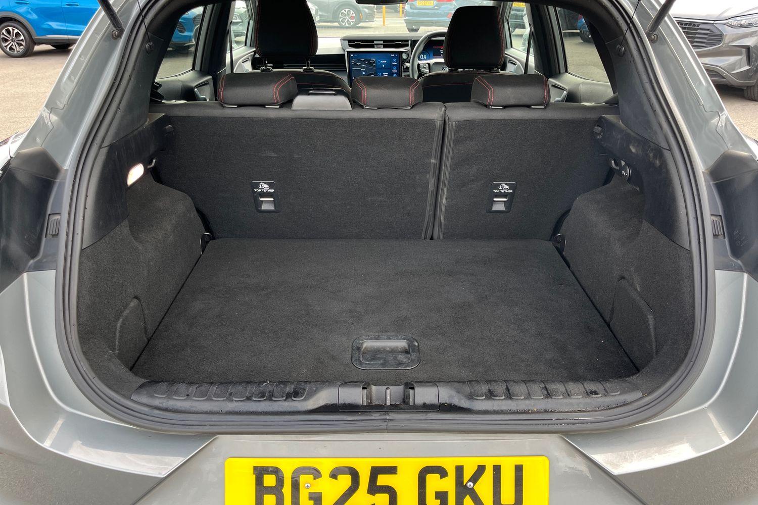 Ford PUMA Photo 20