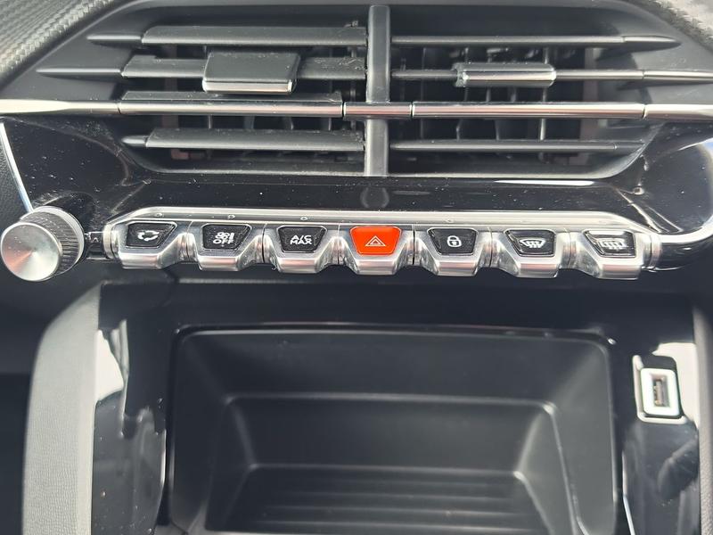 Used Peugeot 208 YT23RJO 37