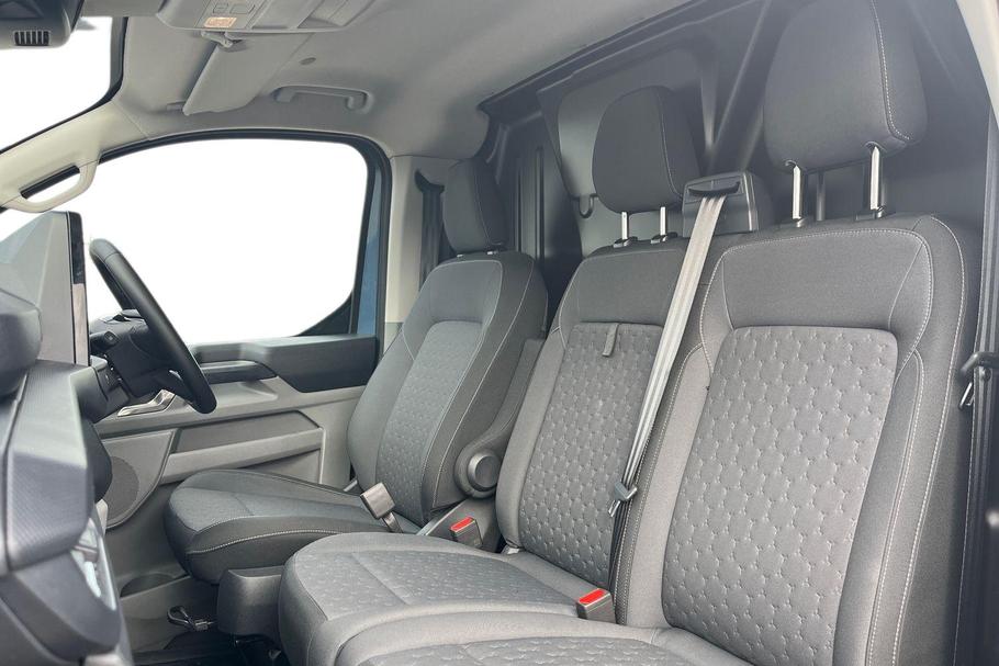 Used FORD TRANSIT CUSTOM WN75AUT 10