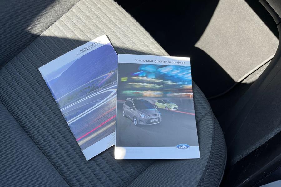 Ford GRAND C-MAX Photo autoimg-009ff712e0fa9fad6f2eed003b6dd866eebf40bf.jpg