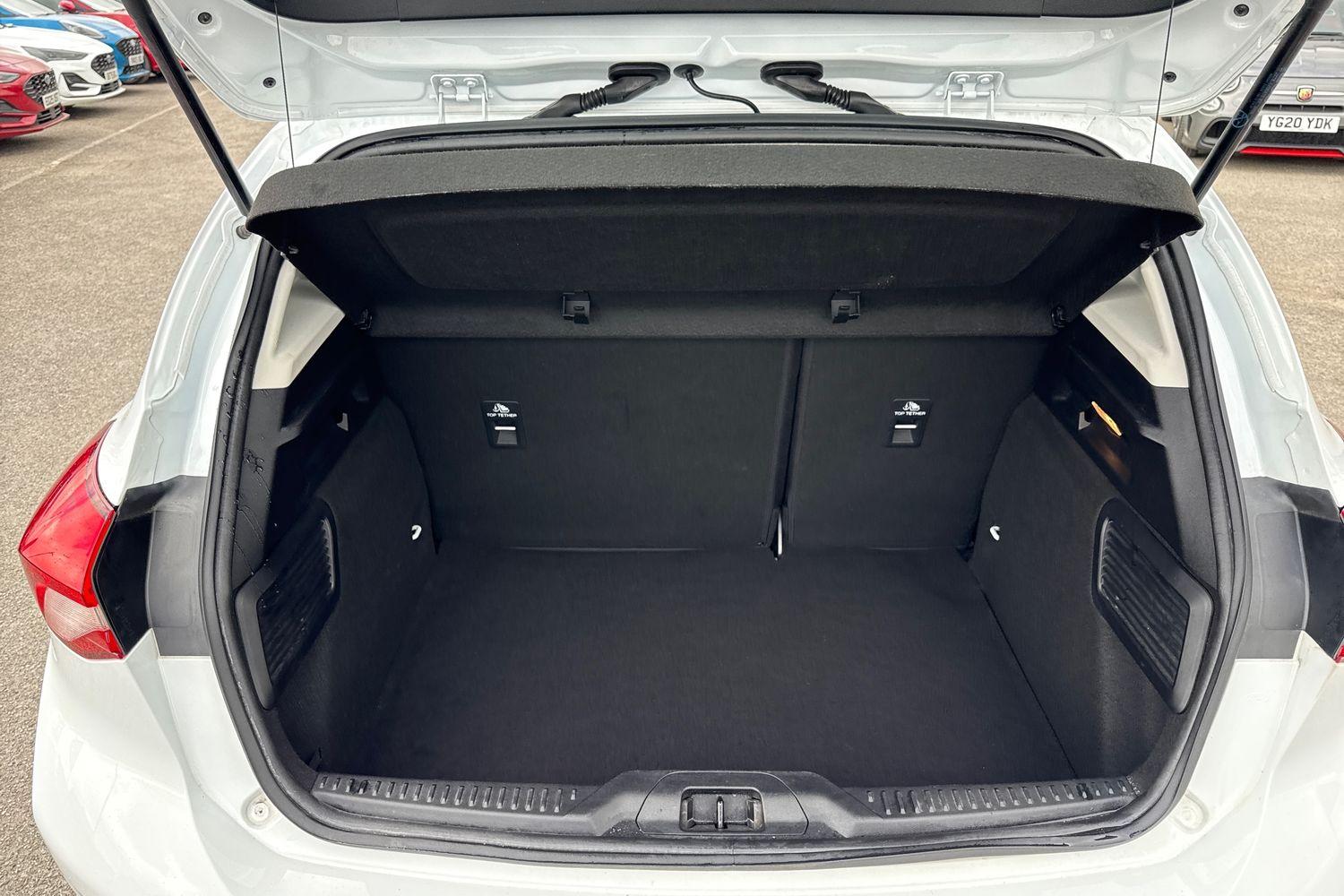 Ford FOCUS Photo 20