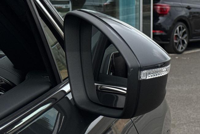 VOLKSWAGEN Tiguan Photo 46