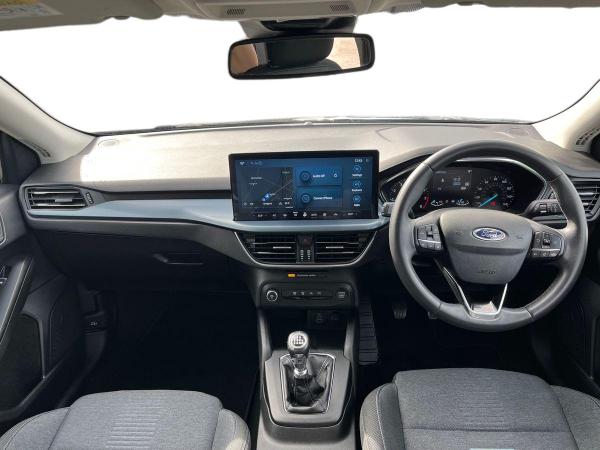 Ford Focus Photo autoimg-00a5cb64226d55baed83f85e965fd3f71a880739.jpg