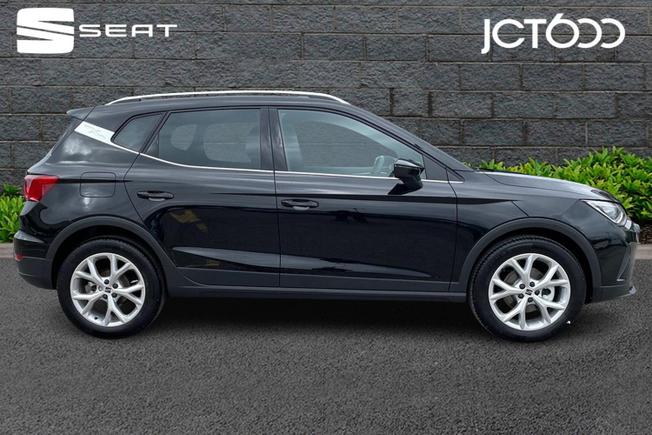 SEAT Arona Photo 4
