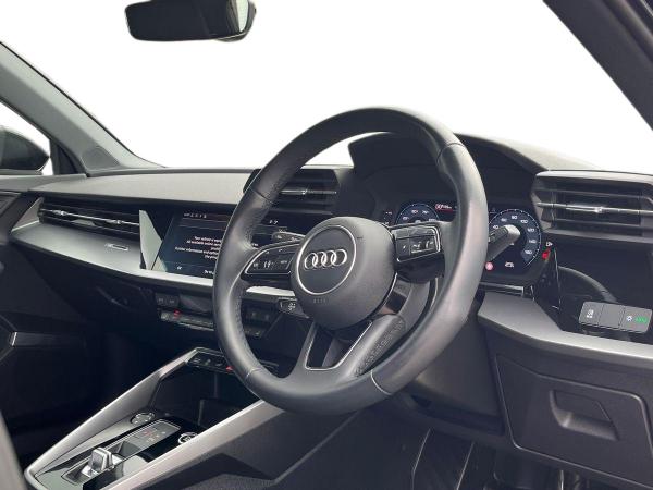 Audi A3 Photo autoimg-00ab7ef2ca43bd394154747af9214f82aff8a90c.jpg