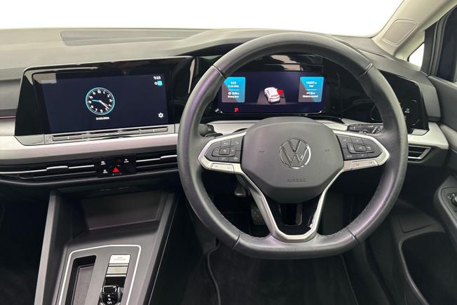 VOLKSWAGEN Golf Photo 11