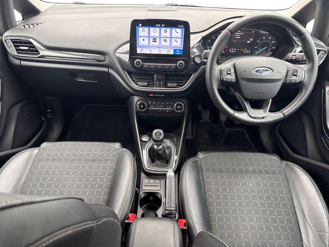 FORD Fiesta Photo 10