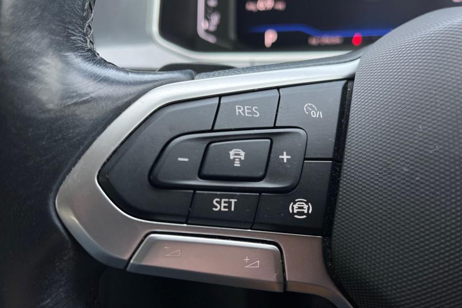 Volkswagen T-Roc Photo autoimg-00afa9ed0b6078ed58858a2436ed6cff19361ae1.jpg