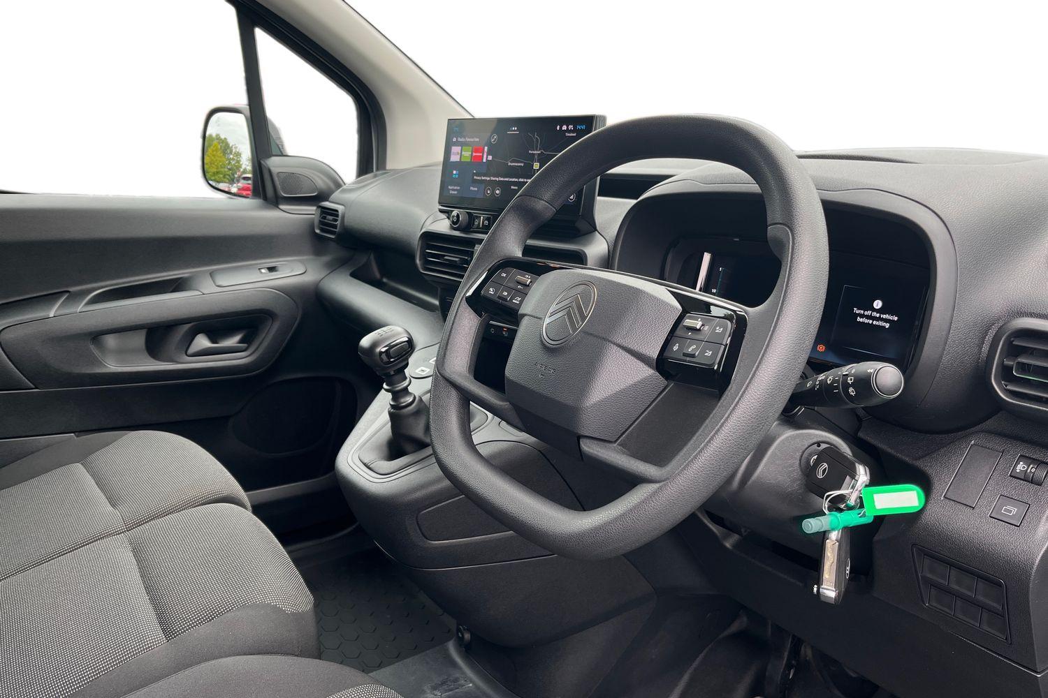 Citroen BERLINGO Photo 13