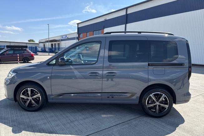 VOLKSWAGEN Caddy Photo 28