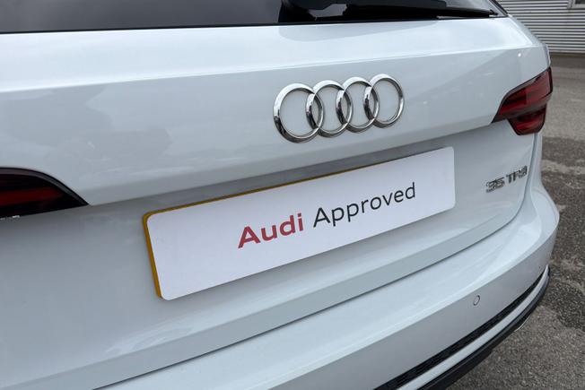 AUDI A4 Avant Photo 37