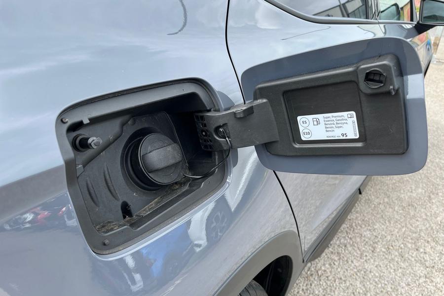 SEAT ARONA Photo autoimg-00c8d9c9181fdd3c9ead0de63e13054fe64331d9.jpg