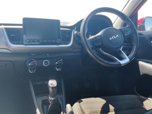 Kia STONIC Photo autoimg-00caa6c38d12444d6cbb4631162a3906014ff03d.jpg
