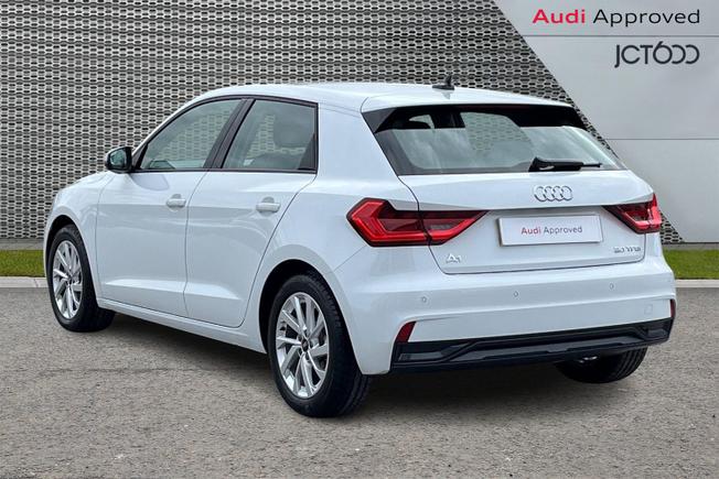 AUDI A1 Photo 3