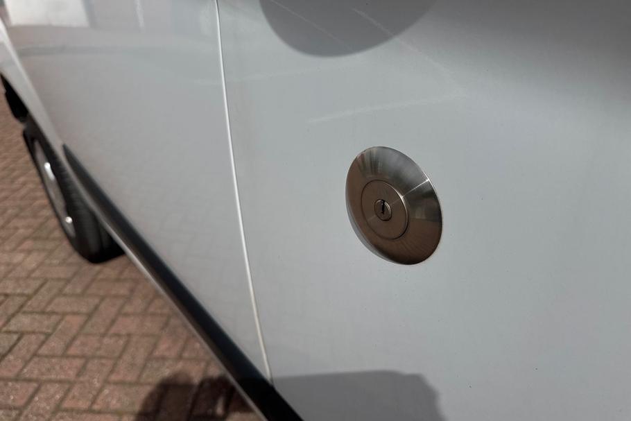 Used FORD TRANSIT CUSTOM BK22URF 18