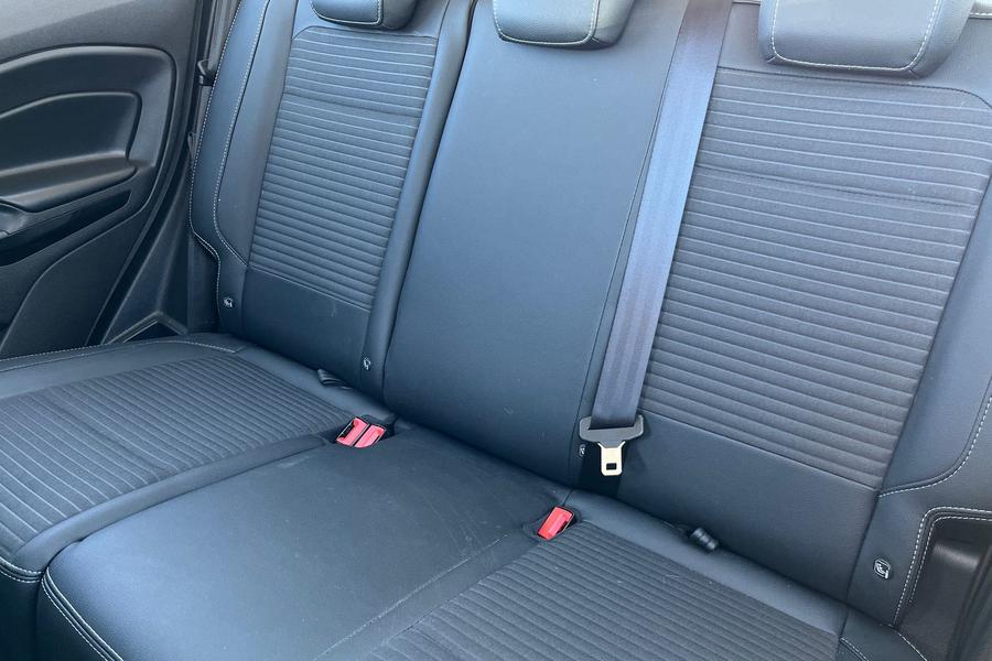Ford ECOSPORT Photo autoimg-00cdde583e2eedfb9a0a79128f83108a6fa7aaeb.jpg