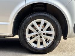 VOLKSWAGEN Transporter Photo 5