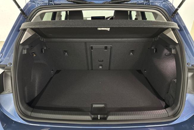 Volkswagen Golf Photo 12