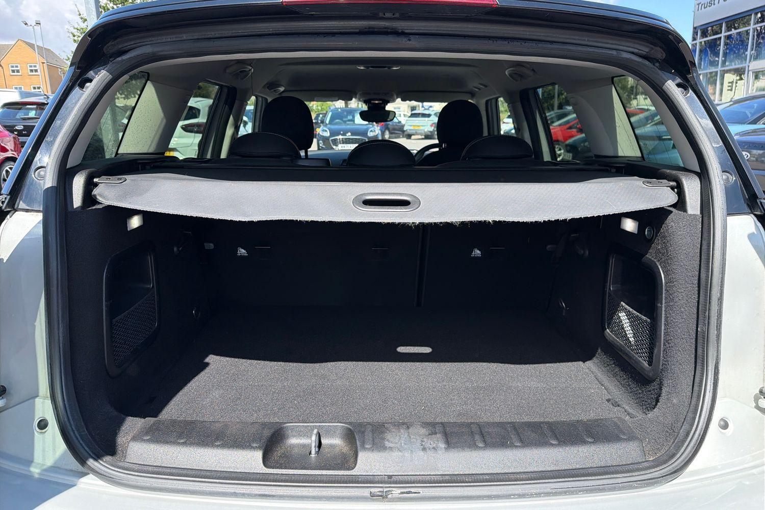 MINI CLUBMAN Photo 20