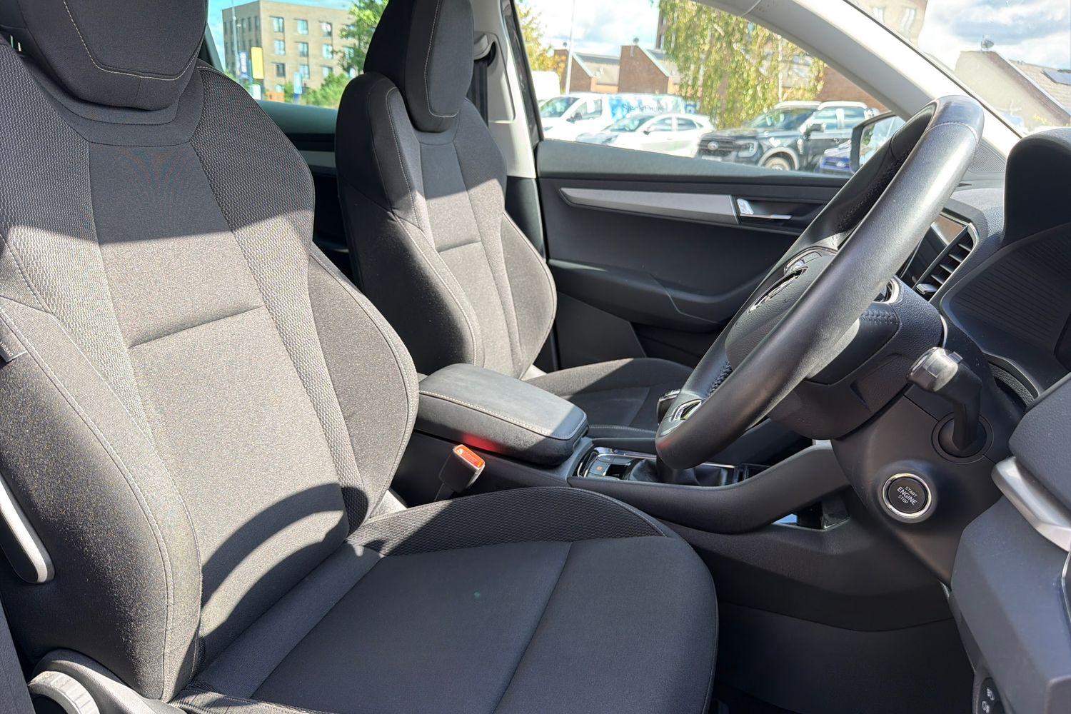 Skoda KAROQ Photo 16