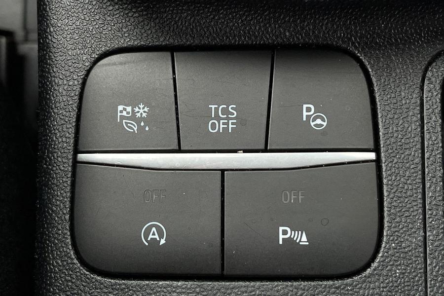 Ford Fiesta Photo autoimg-00daf6f82e8a897d2f09a888fb22b6a7d759bf6c.jpg