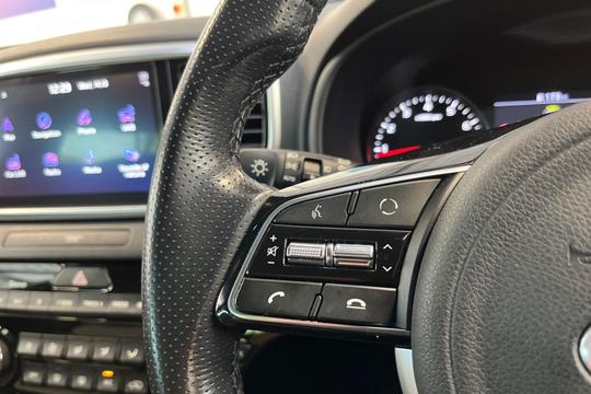 Kia Sportage Photo autoimg-00db5206a235c7b345f16d63f4037bde1052ad5f.jpg