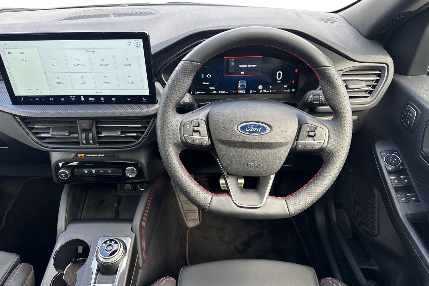 Ford KUGA Photo 10