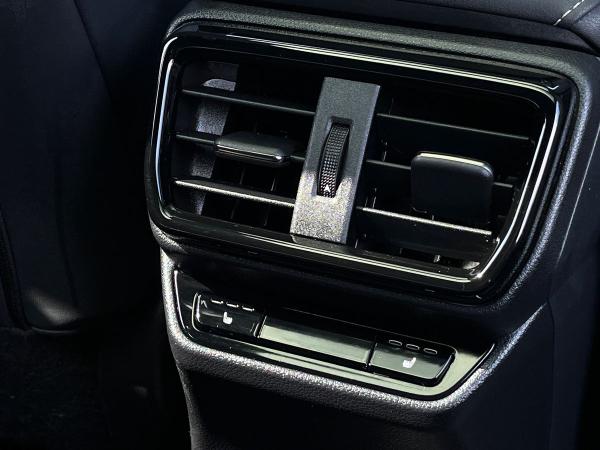 Lexus NX Photo autoimg-00e023f7a06ede76093a3b4ddb5df7753df9e286.jpg