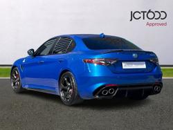 ALFA ROMEO Giulia Photo 3