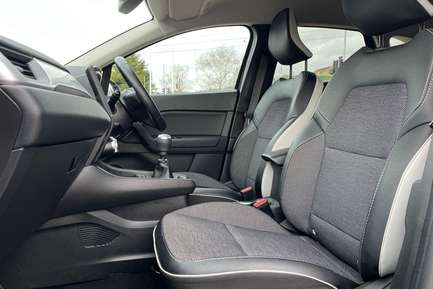Renault Captur Photo 18
