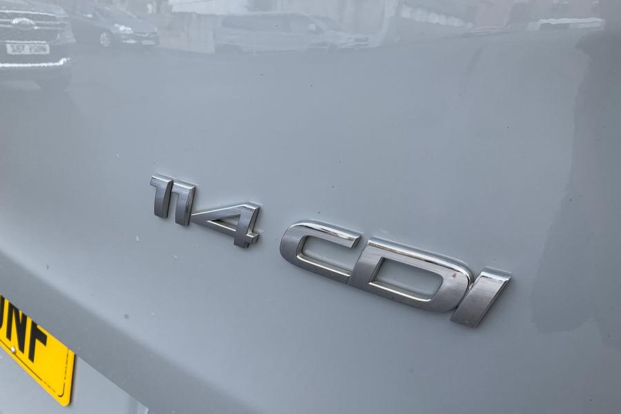 Mercedes-Benz VITO Photo autoimg-00ebf4079efba7163ef5de5f88be6236b43d2e01.jpg