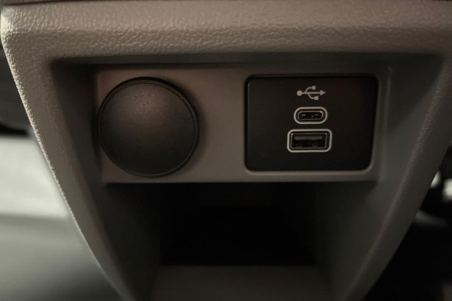 Ford TRANSIT CUSTOM Photo autoimg-00ee182f13db83ffc4674a0ae0f7209c3fd588cb.jpg