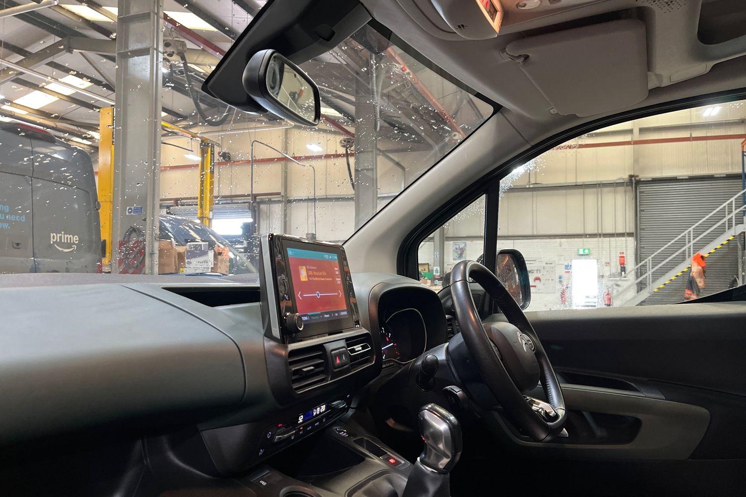 Citroen BERLINGO Photo 17