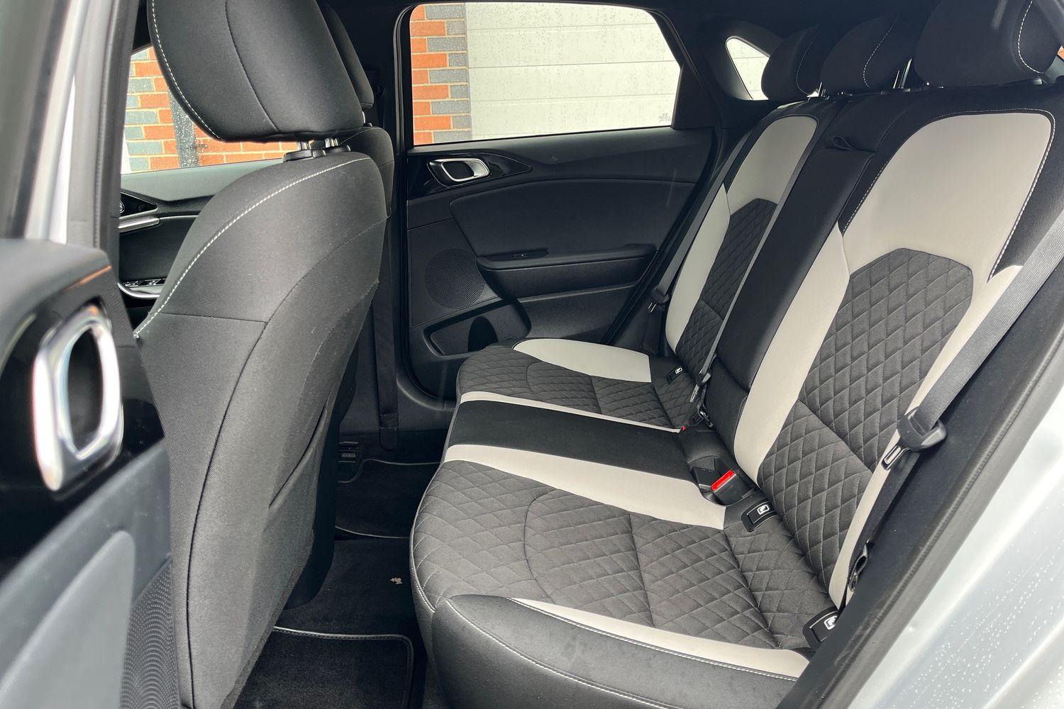 Kia CEED Photo 19