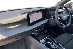 AUDI Q3 Photo 2