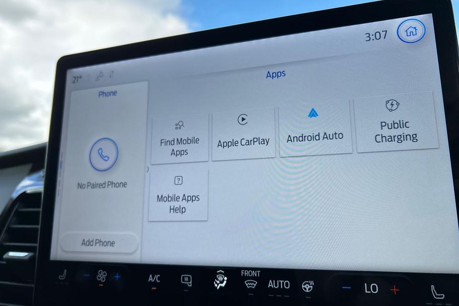 Used Ford E-TRANSIT 17