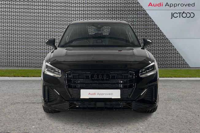 AUDI Q2 Photo 8