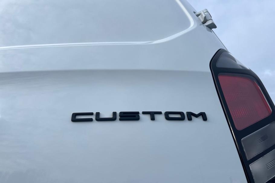 Used FORD TRANSIT CUSTOM LG25ZYS 20