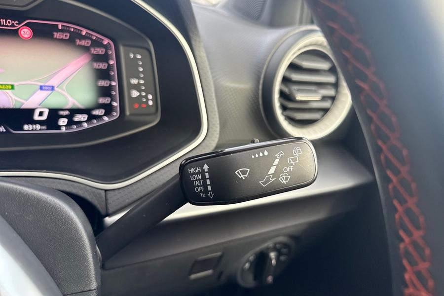 SEAT ARONA Photo autoimg-00f93002c59e81540a5dad1f33c50b834e386465.jpg