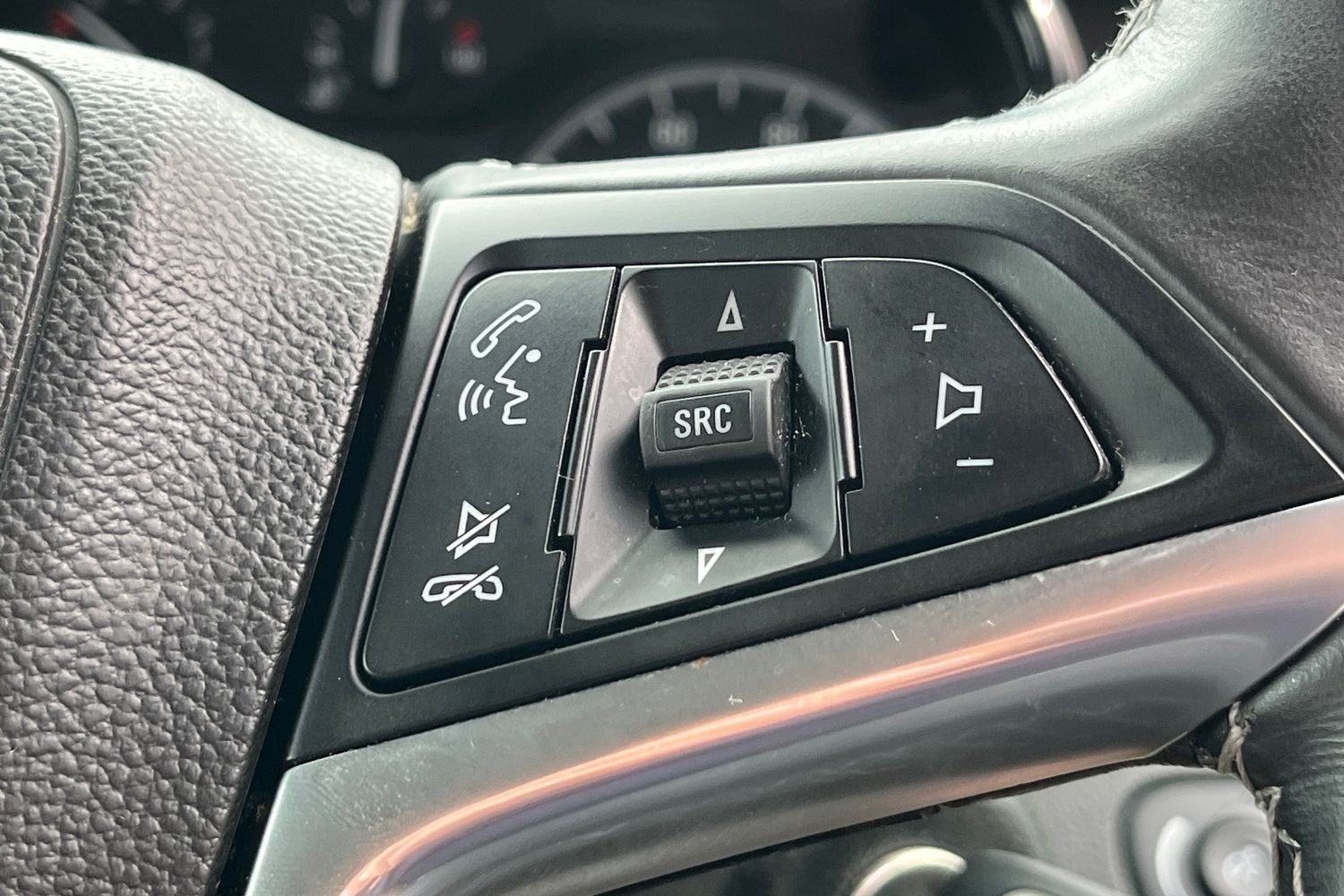 Vauxhall Mokka X Photo 32