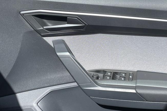 SEAT Arona Photo 24